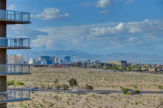 Building Photo - 8255 S Las Vegas Blvd