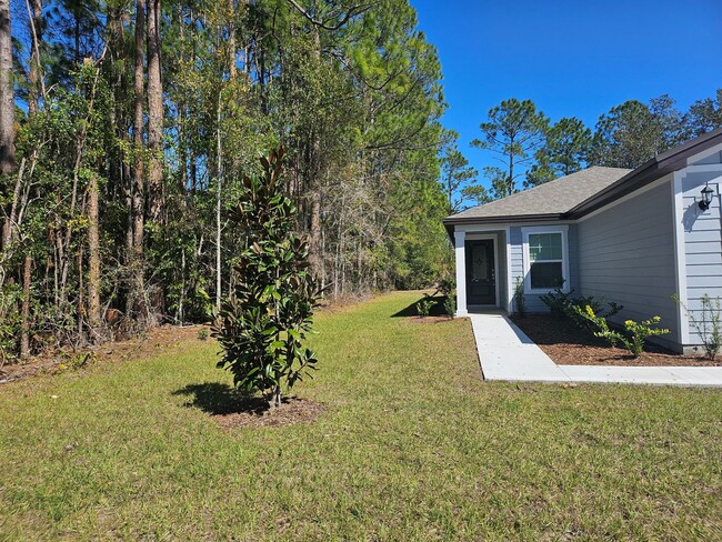 Building Photo - Brand New modern 3 Bed, 2 bath with 2 car garage in Palm Coast minutes from the Beach and shopping