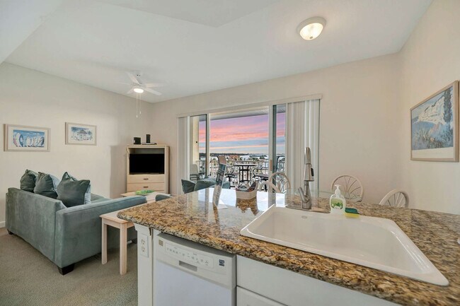 Building Photo - 8800 Bay Pines Blvd
