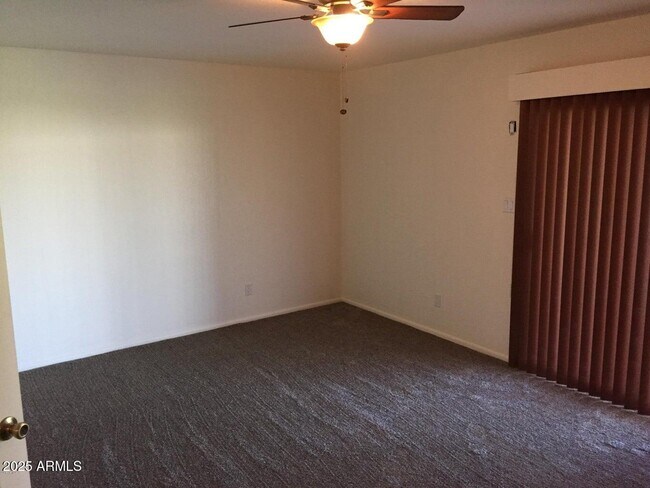 Building Photo - 12138 E Oriole Way