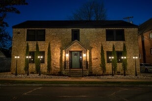 Building Photo - 718 S Columbia Ave
