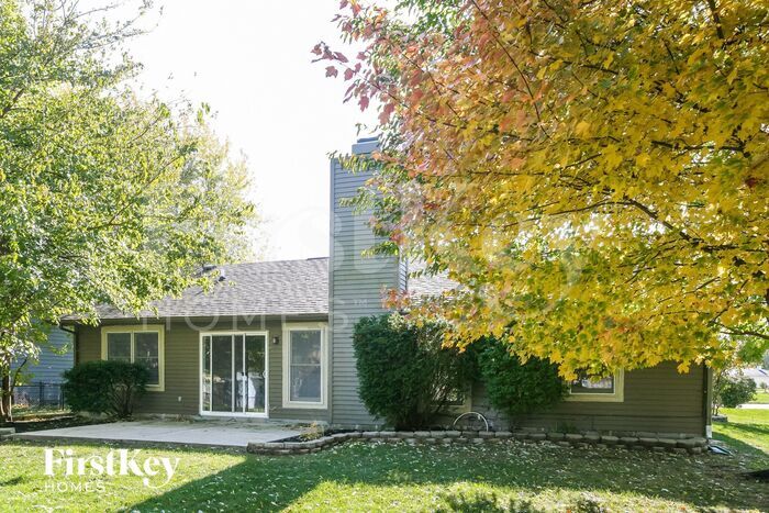 Building Photo - 8548 Appleby Ln