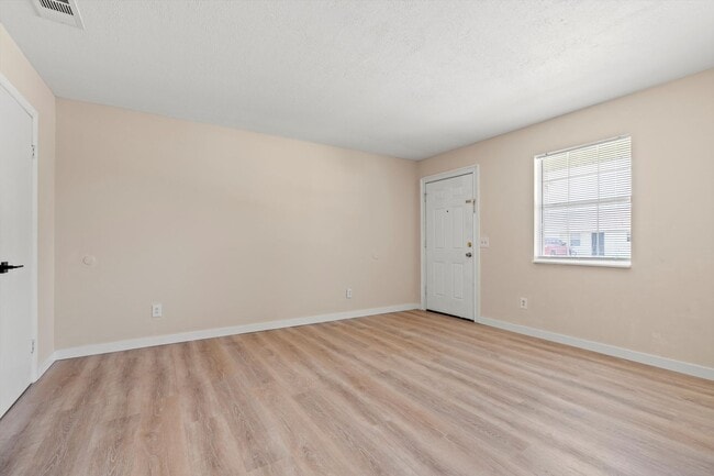 Building Photo - 1845 Old Moultrie Rd