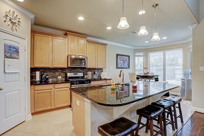 Building Photo - 4110 Addison Ranch Ln