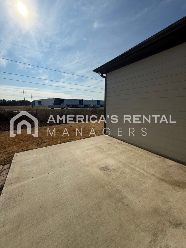 Building Photo - Home for Rent in Cullman, AL!!! Available to View with 48 Hours Notice!