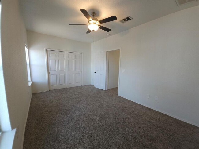 Building Photo - 304 Windridge Village Cove