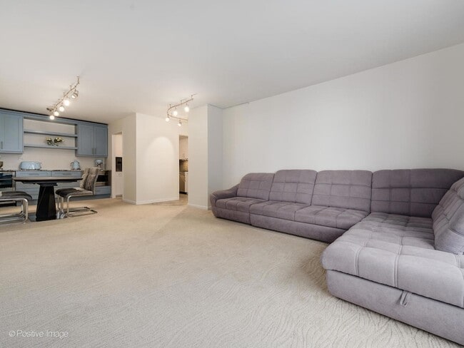 Building Photo - 155 N Harbor Dr