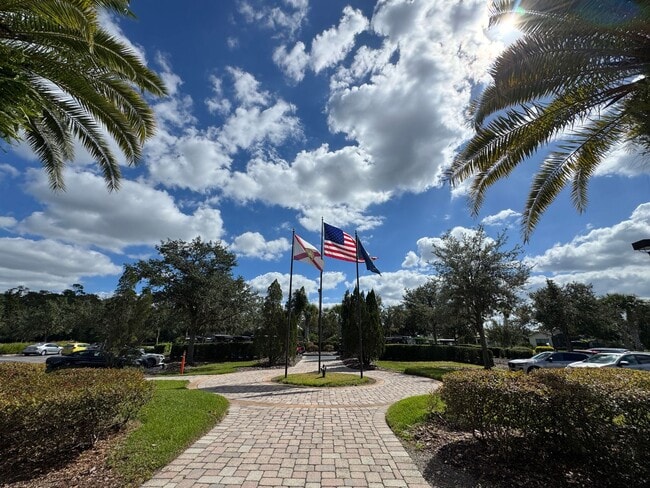 Building Photo - Resort-Style Solivita Home Ready For Move-in! [55+ Community]