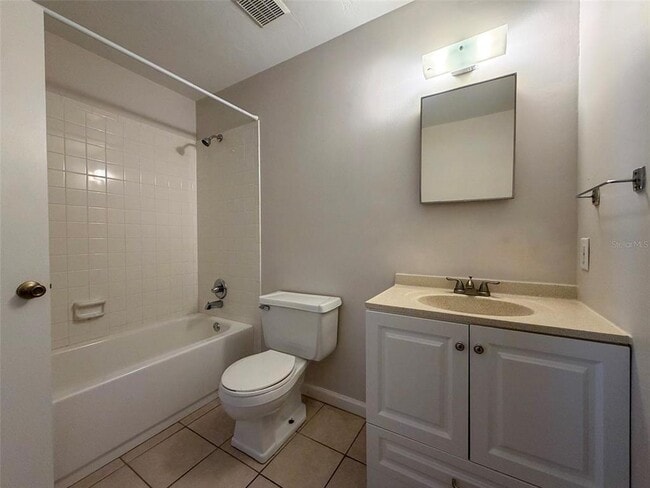 Building Photo - 3146 NW 46 Ave