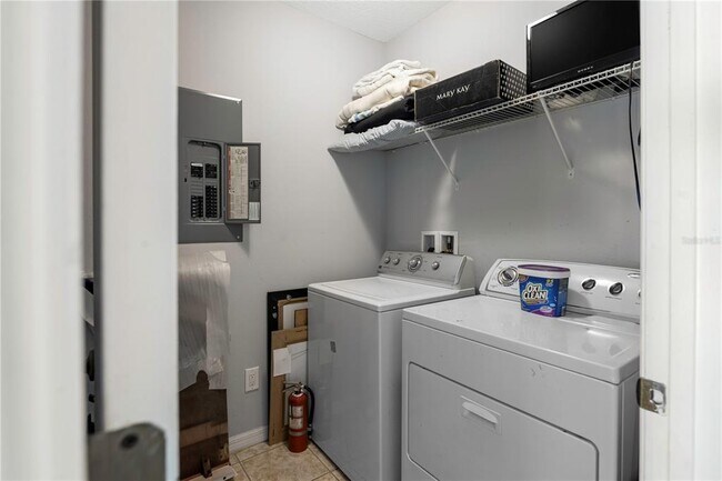 Building Photo - 4571 Ada Ln