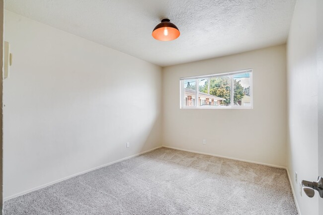 Building Photo - 2203-2215 NE 81st Avenue