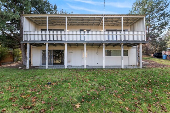 Building Photo - Highlands Home located on the Crane Creek ...