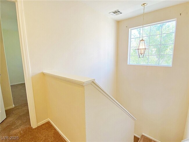Building Photo - 4074 Sparrow Rock St