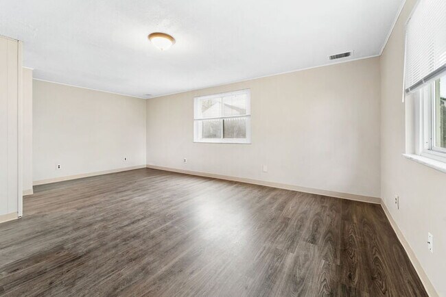 Building Photo - 2240 S Christine Ave