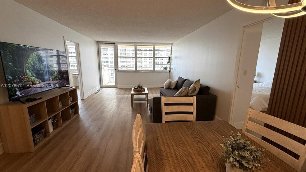 Building Photo - 251 174th St