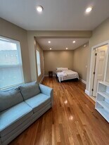 Building Photo - 19 Burney St