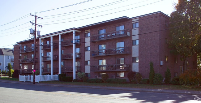Building - Wollaston Landing
