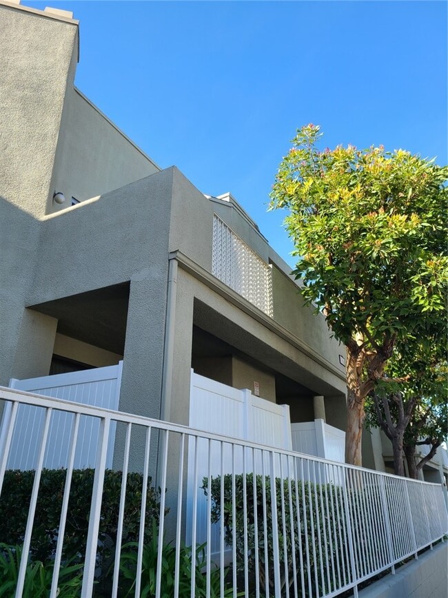 Primary Photo - 17661 Sergio Cir