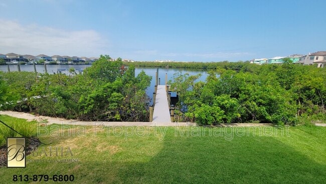 Building Photo - 1074 Seagrape Dr