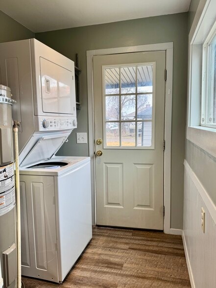 Building Photo - 2352 Reclamation Ave