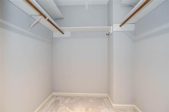 Building Photo - 1049 Seven Springs Cir NE