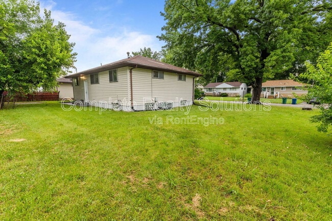 Building Photo - 4232 Smithfield Pl