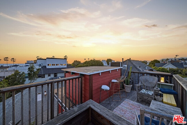 Building Photo - 34 Park Ave