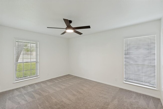 Building Photo - 1700 Barton Hills Dr