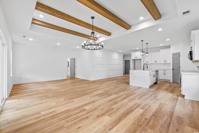 Building Photo - 506 War Eagle Ct