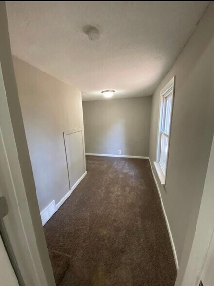 Building Photo - 505 Beaumont St