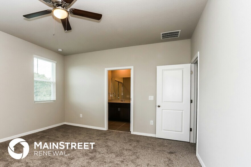 Building Photo - 1816 Woodleaf Hammock Ct