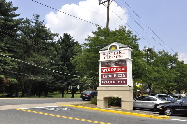 Building Photo - Coming Soon! Elegant 3 bedroom, 2.5 bath -...
