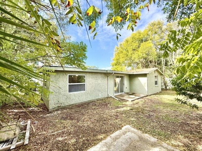 Building Photo - 5707 Quist Dr