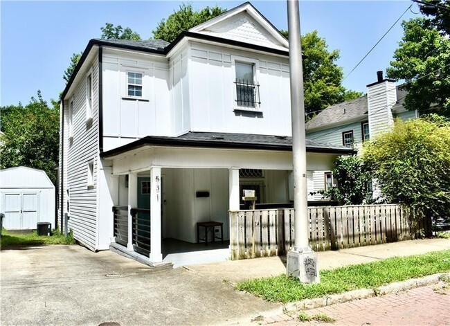 Building Photo - 531 Connally St SE