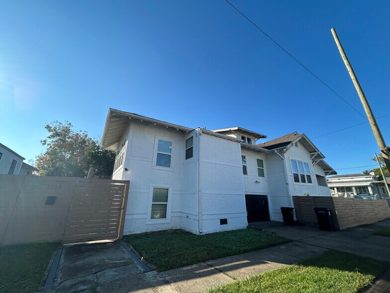 Building Photo - 3724 S Liberty St