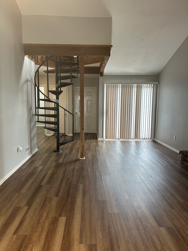Building Photo - 13839 Turnberry Ln