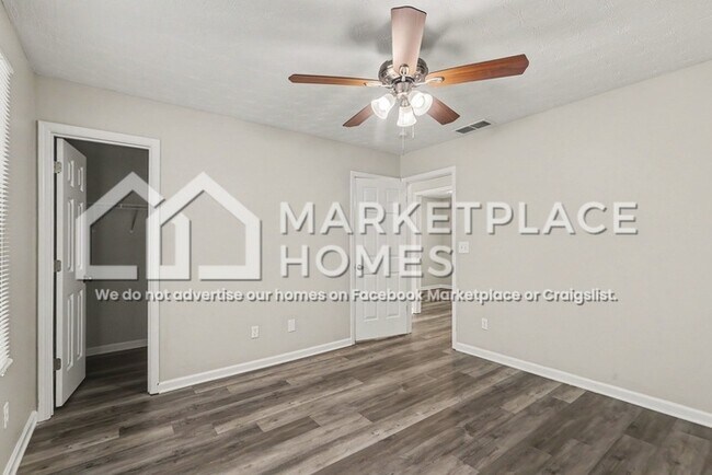 Building Photo - 917 Carlton Pointe Terrace