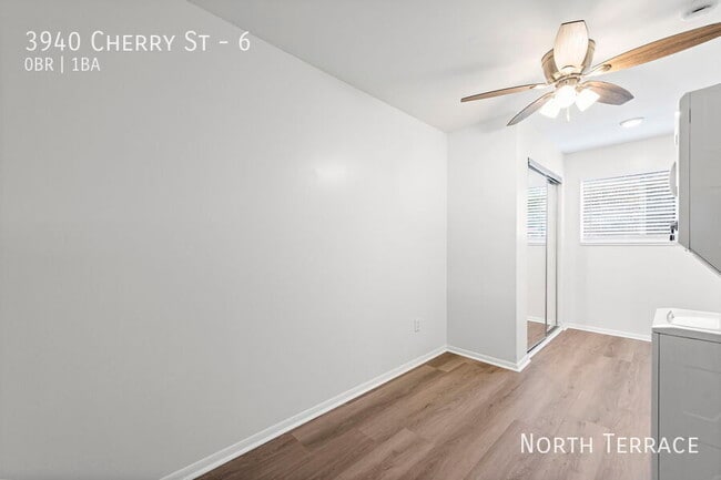 Building Photo - 3940 N Cherry St