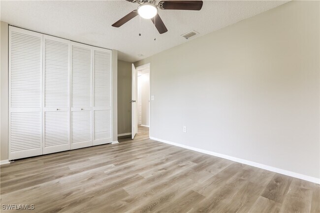 Building Photo - 20569 Tappan Zee Dr
