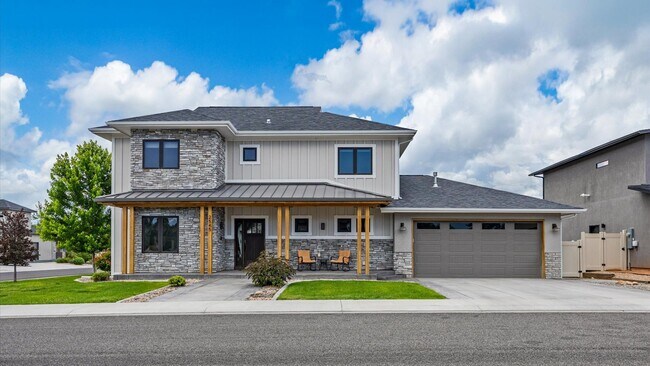 Building Photo - 2545 Fryingpan Dr