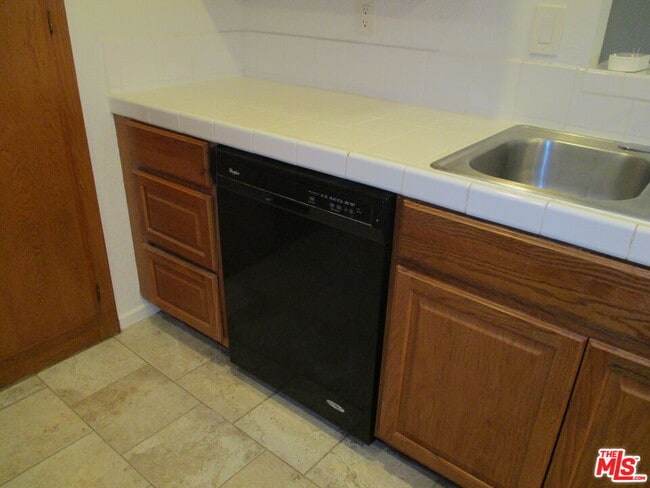 Building Photo - 3802 Dunford Ln