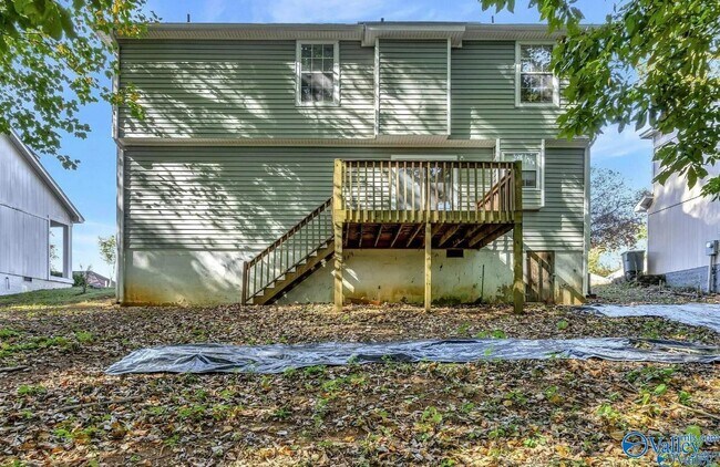 Building Photo - 137 Rebecca Pines Dr