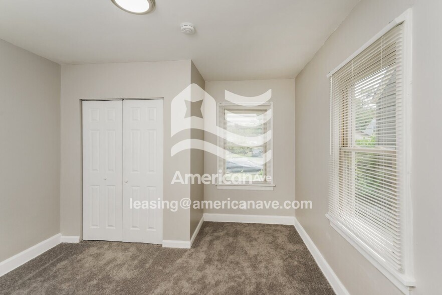 Building Photo - 1734 S 23rd St