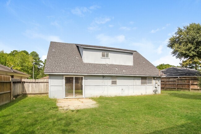 Building Photo - 29322 Brookchase Dr