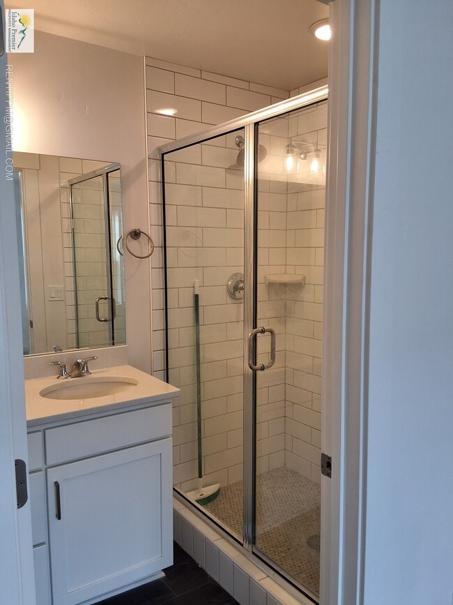 Building Photo - 1629 N Mumbarto Ln