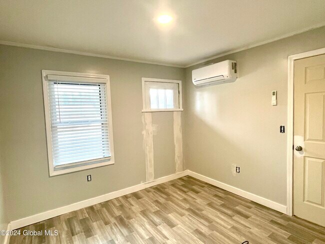 Building Photo - 2648 US-9