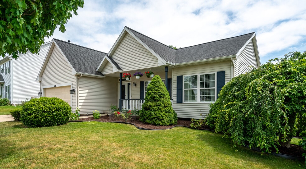 Building Photo - 5686 Barcroft Dr SW