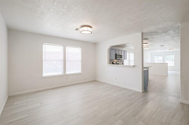 Building Photo - 24507 Cornell Park Ln