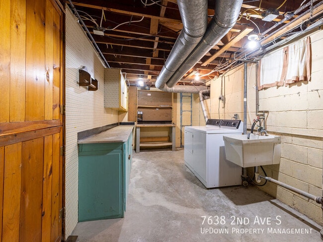 Building Photo - 7638 2nd Ave S