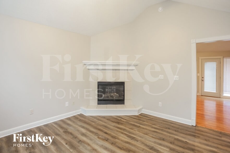 Building Photo - 1034 Bunting Ln